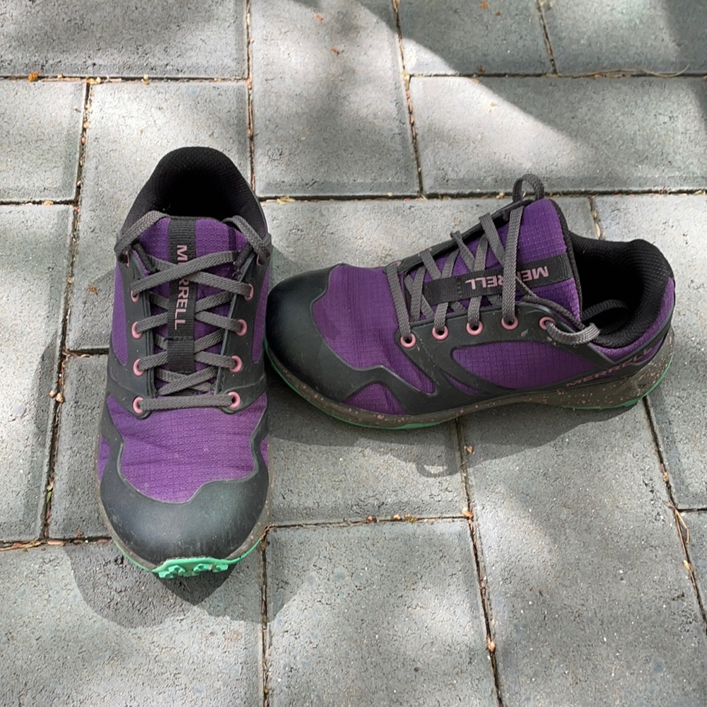 Girls Merrell hiking shoes... gently used